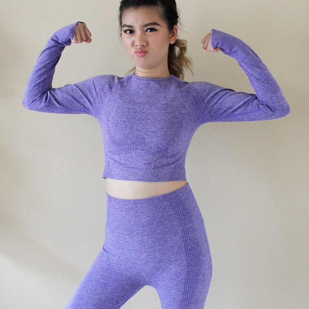 LONG SLEEVE TOP AND LEGGINGS ATHLETIC GYM SET PURP